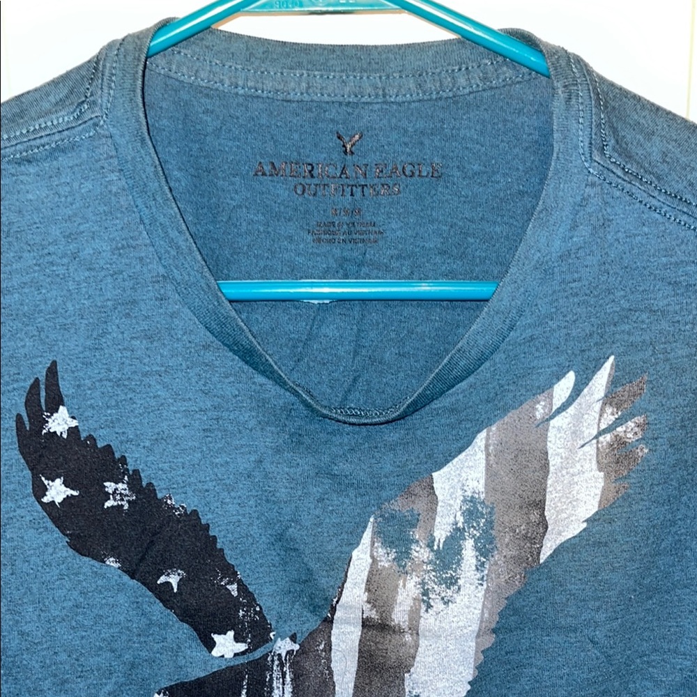 American Eagle Outfitters Blue Short Sleeve Tee with Vintage Eagle Design